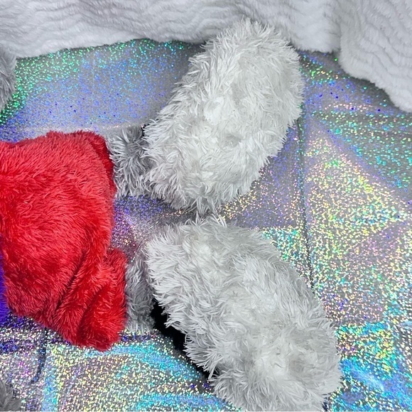 Chuck E. Cheese’s 20” Stuffed Mouse Purple Hat Shirt Red Shorts 2010 RARE Plush - Picture 10 of 13